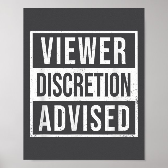 Viewer Discretion Advised  Poster (Framsidan)
