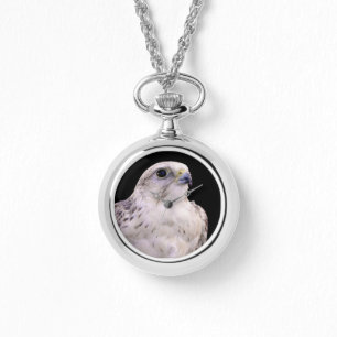 Vignetted Porträtt of an Inquisitive Saker Falcon Armbandsur