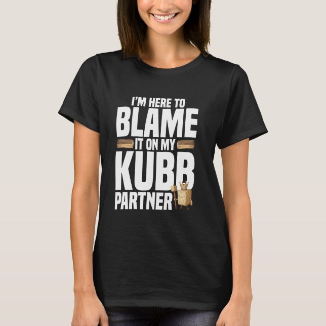Viking Chess Player Kubb Kung Yard-speluppsättning T Shirt (Framsida)
