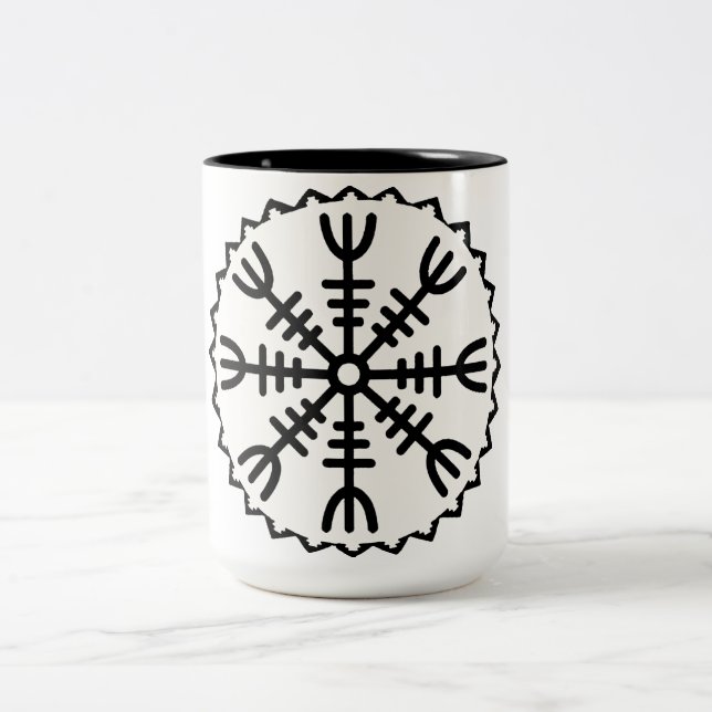 Viking Hjälm av Awe Två-Tonad Mugg (Center)