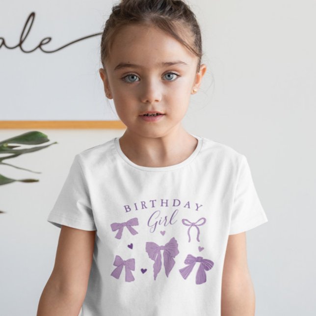Viktig Lila Bows Birthday Girl T Shirt (Skapare uppladdad)