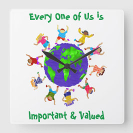 Viktiga och värdefulla barn fyrkantig klocka