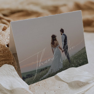 Viktigt, minimalistiskt skript, tillsatt tackkort