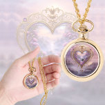 Viktoriskt gyllene hjärta med lilaska blommor, vin armbandsur<br><div class="desc">Den här vackra Necklace-klockan har ett Victorianskt guldhjärta som är dekorerat med blommor på en romantisk bakgrund i mjuk lilac färg. Underbart Alla hjärtans gåva till vilken kvinna som helst! Anpassningsbar.</div>