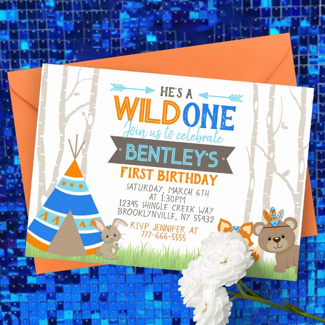 Vild 1: Blåfärgad skogsegelinbjudan på födelsedage Inbjudningar (Wild One First Birthday Invitations. Featuring a Tribal Teepee Tent, Forest Fox and Woodland Bear)