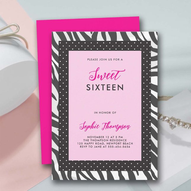 Vild Animal Zebra Shock rosa Black White Sweet 16 Inbjudningar (wild animal print zebra sweet 16 party invitation hot pink black white elegant classy chic stylish)