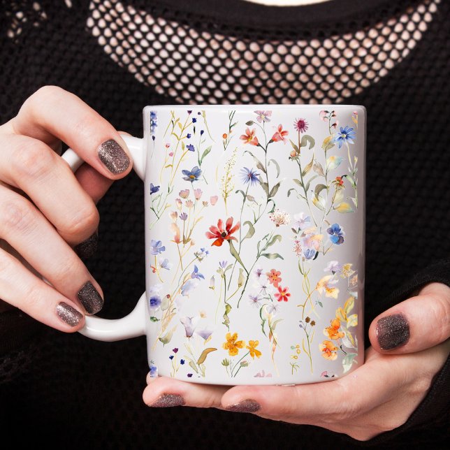 Vild av färgad vattenfärg kaffemugg (Skapare uppladdad)