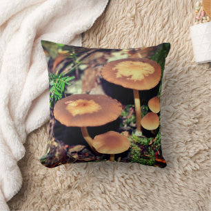 Vild Brown Mushroom Cluster Kudde