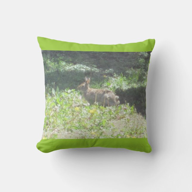 Vild Bunny Pillow Kudde (Framsida)