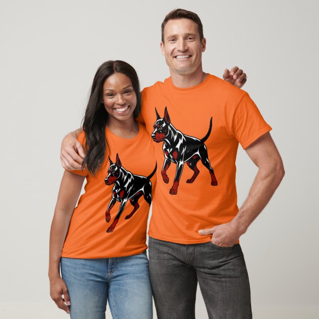 Vild Dobermann Vakt Hund T Shirt (Unisex)