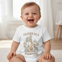 Vild en pojke 1-års födelsedags safari baby