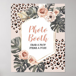 Vild ett leopard Print Girl's Birthday Photo Booth Poster