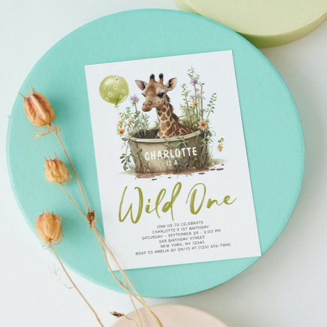 Vild ett mattedjur (Cute Giraffe 1:a födelsedagsfo Inbjudningar (Skapare uppladdad)