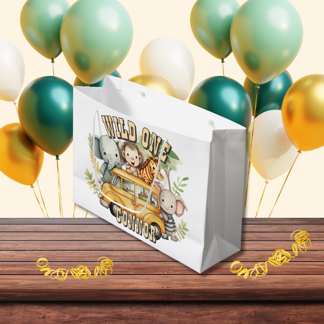 Vild ett pojkar födelsedag av safari-djur (Skapare uppladdad)