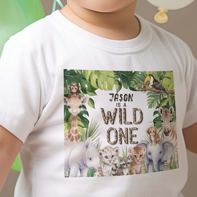 Vild Ett Safari Animals Pojke 1:a födelsedag T Shirt (Wild one, boy 1st birthday Safari animals themed birthday t-shirt.)