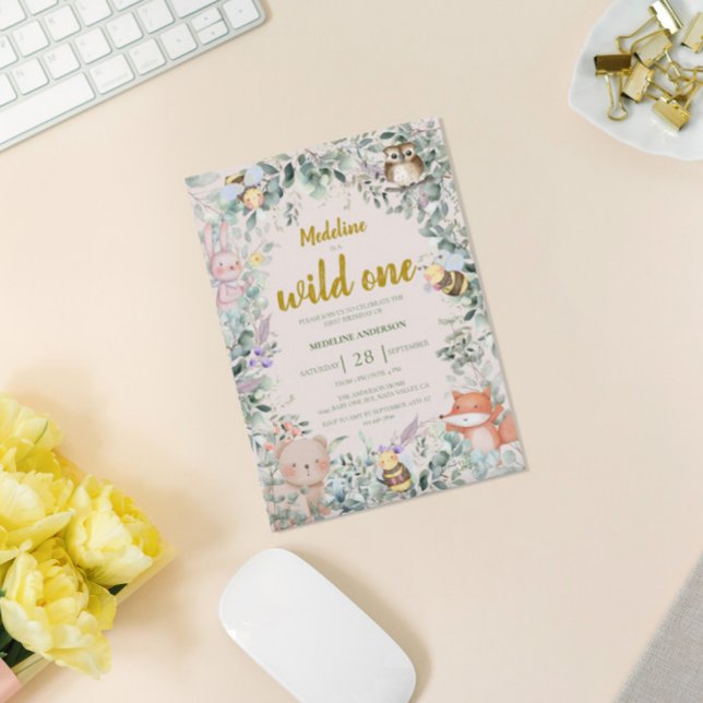 Vild ett skogsdjur 1:a födelsedagsinbjudan inbjudningar (Skapare uppladdad)