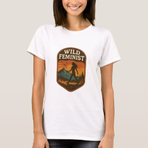 Vild Feministisk Retro Natur Vandring Empowerment T Shirt