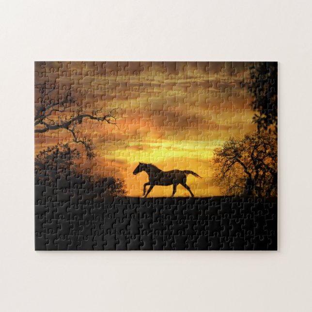 Vild Galloping Horse in Sunset Challenging Pussel (Horisontell)