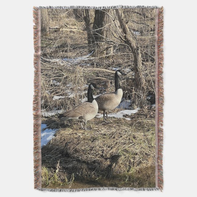 Vild Geese Throw Blanket Filt (Framsidan Vertikal)