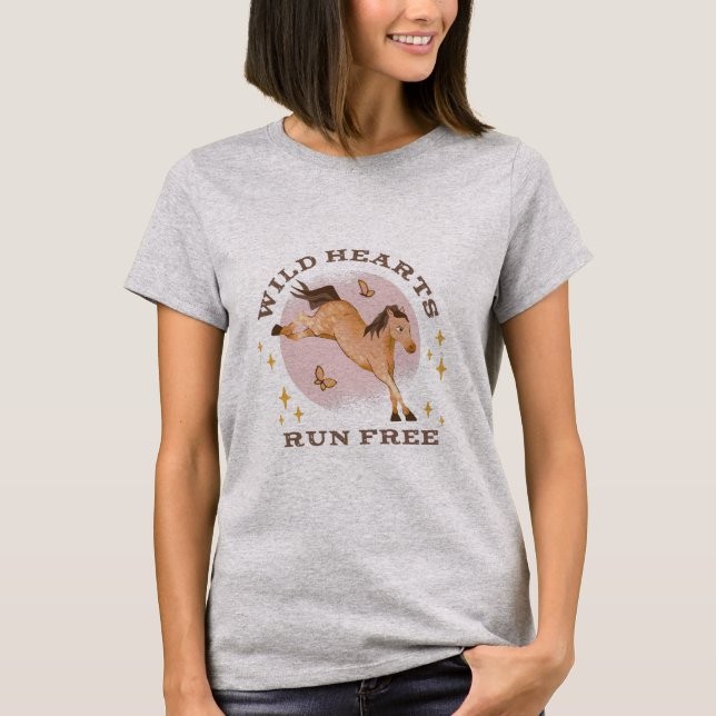 Vild Hearts Springa Free Horse and Butterflies T-S T Shirt (Framsida)