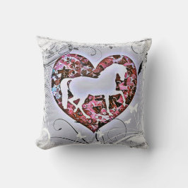 Vild Horse and Butterflies Kudde