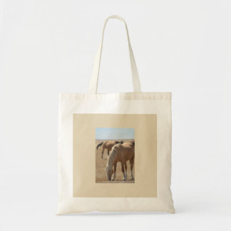 VILD HORSE AV ONAQUI-MOUNTAINER AV UTAH TOTE TYGKASSE