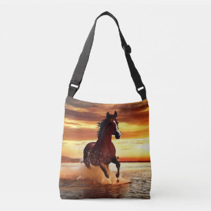 Vild Horse Galloping through Surfa Axelväska