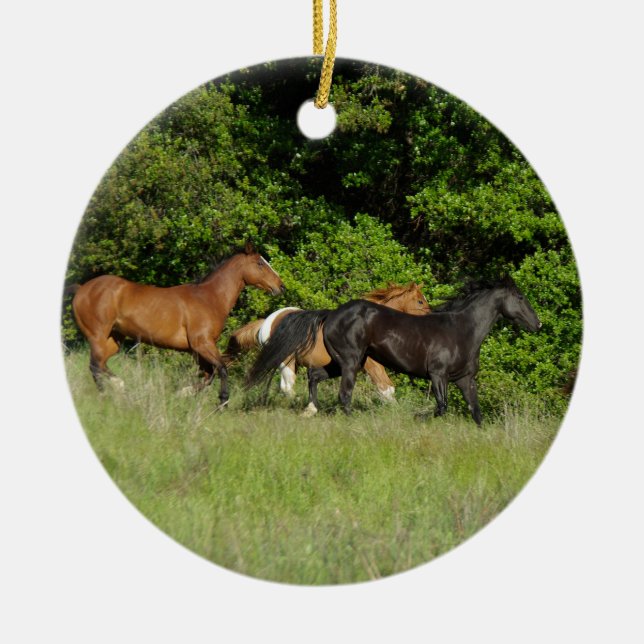 Vild Horse Herd Julgransprydnad Keramik (Framsidan)