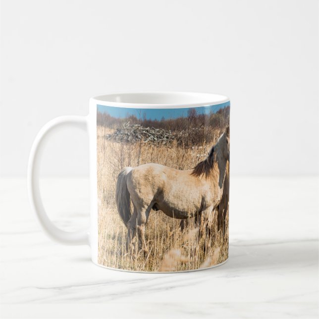 Vild Konik ponies Wicken Fen Cambridgeshire UK Kaffemugg (Vänster)