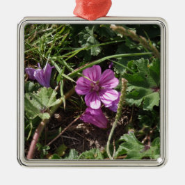 Vild lila geranium julgransprydnad metall