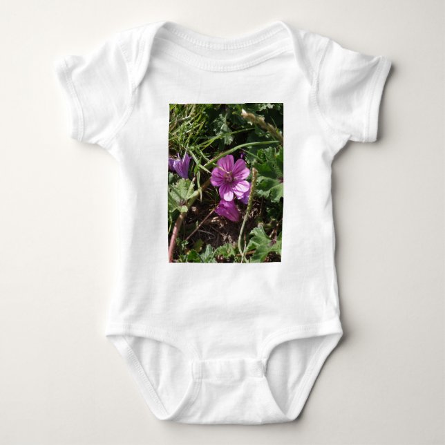 Vild lila geranium t-shirt (Framsida)