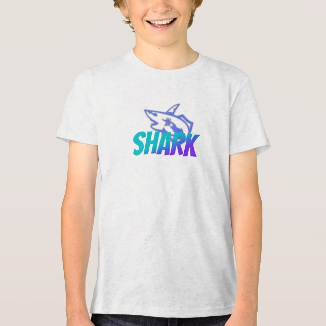 Vild Logo För Haj Med Gradient  | Djärva Hav  T Shirt (Framsida)