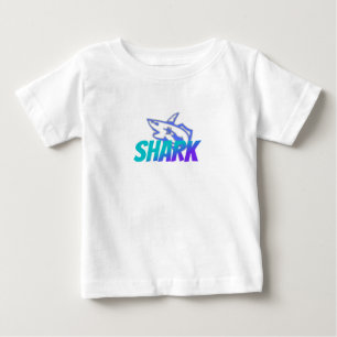Vild Logo För Haj Med Gradient Djärva Havsvibbar T Shirt