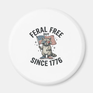Vild men fri sedan 1776 Tvättbjörn Patriotisk Tröj Magnet