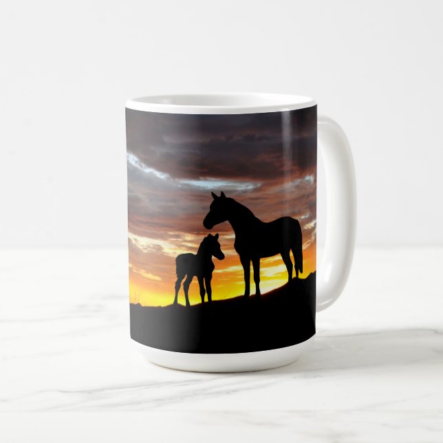 Vild Mustang Mare and Foal Kaffemugg (Framsida höger)