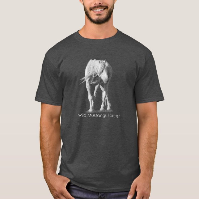 Vild Mustangs Forever T-Shirt (Framsida)