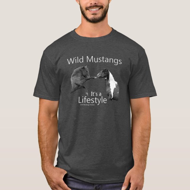 Vild Mustangs livsstil T Shirt (Framsida)
