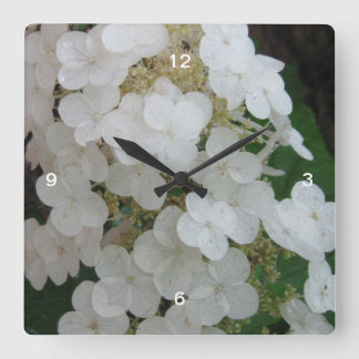 Vild Oak löv Hydrangea Wall Clock Fyrkantig Klocka