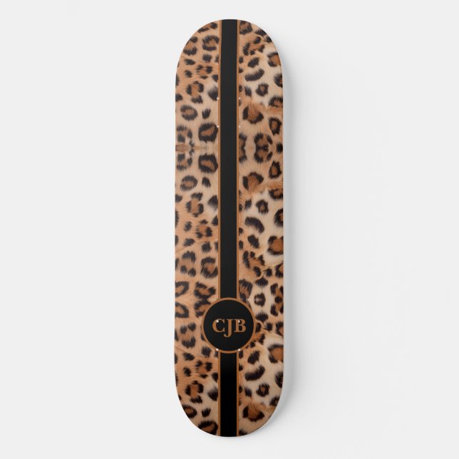 Vild och djärv skateboard med leopardmönster (Framsida)