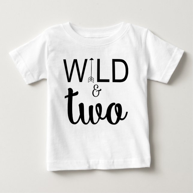 Vild och två pilar Andra födelsedagskjorta T-shirt (Framsida)