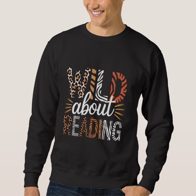 Vild om att läsa Bokar Reader Älskare Bookworm Lib Lång Ärmad Tröja (Framsida)