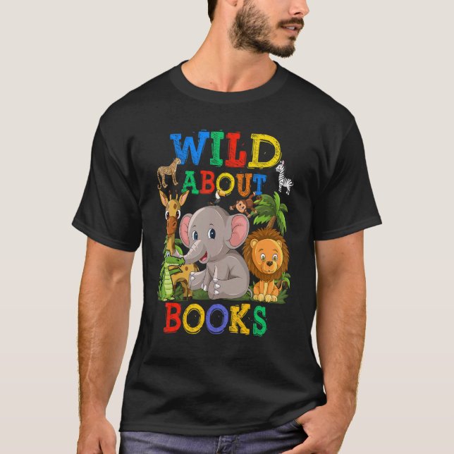 Vild om Bokar Safari Animals som åker tillbaka til T Shirt (Framsida)