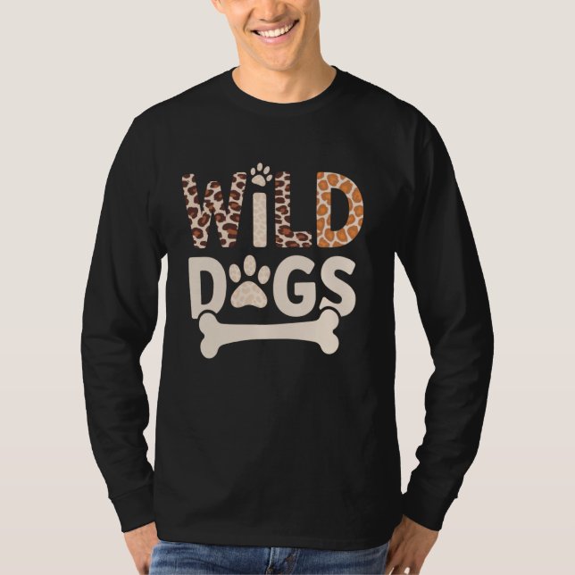 Vild om Hundar Leopards Mönster Humor T Shirt (Framsida)