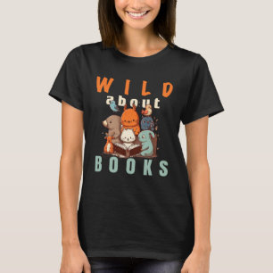 Vild om läsning av bokmaskbibliotek för Kärlek Bok T Shirt