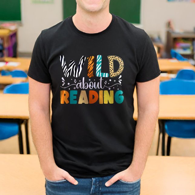 Vild om läsning av funktionslig bokmask för Bokar  T Shirt (Skapare uppladdad)