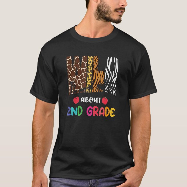 Vild omkring 2:a Klass Safari Animals Back to scho T Shirt (Framsida)
