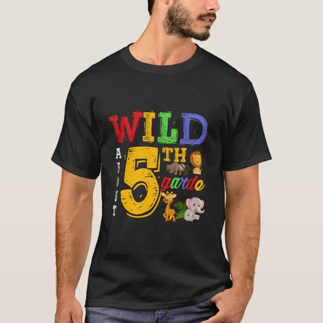 Vild omkring 5:e Klass Shirt Safari-djuren tillbak T (Framsida)