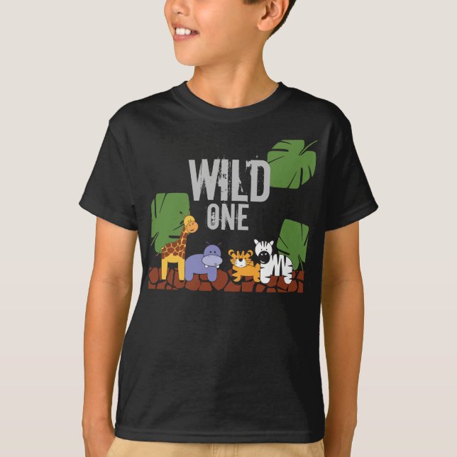 VILD ONE Safari Jungle Theme First Birthday Black T Shirt (Framsida)
