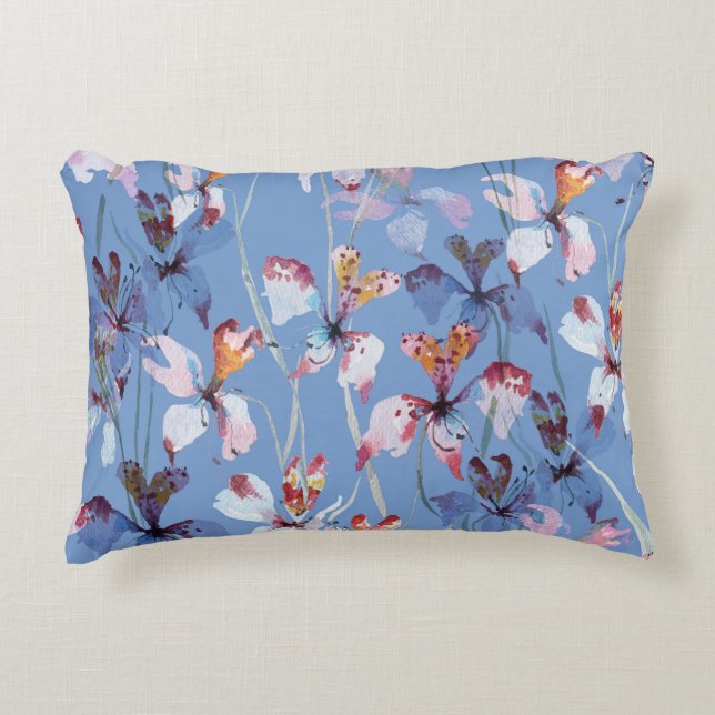 Vild Orchid Elegance: Watercolor Luxury Prydnadskudde (Framsidan)