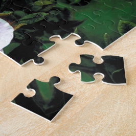 vild rosa ros blommor i grönt, Elegant Pussel